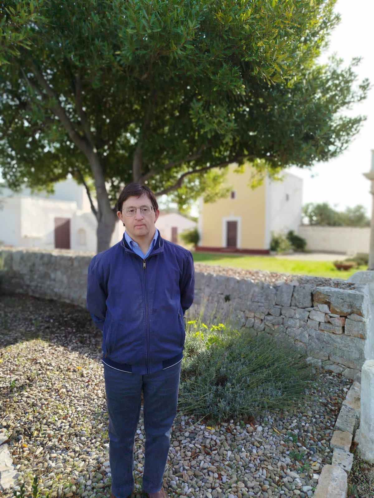 Efrem alla casa di campagna della sua infanzia