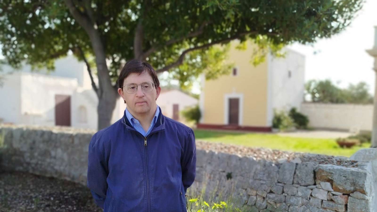 Efrem alla casa di campagna della sua infanzia